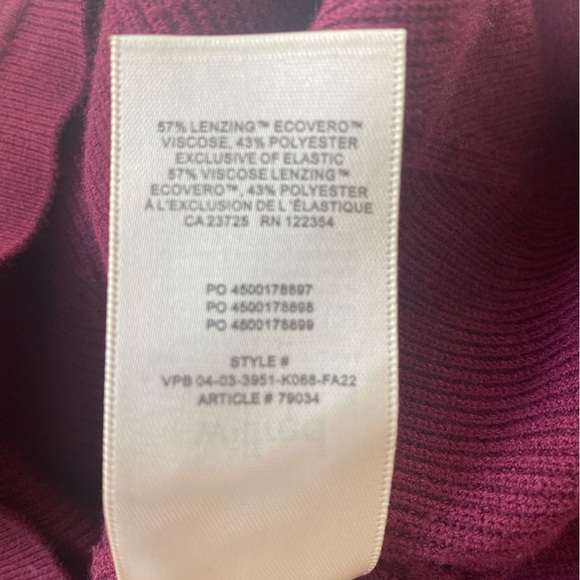 Aritzia Wilfred Tuscany Sweetheart Knit Sweater Maroon Size M - Picture 15 of 16
